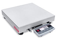 Photo Models i-C71M50L and i-C71M125L with 18 x 18 In. Platform